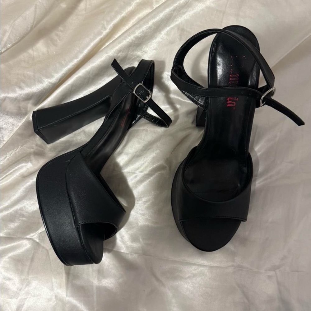 demonia mary jane heels . ݁₊ ⊹ . ݁ ⟡ ݁